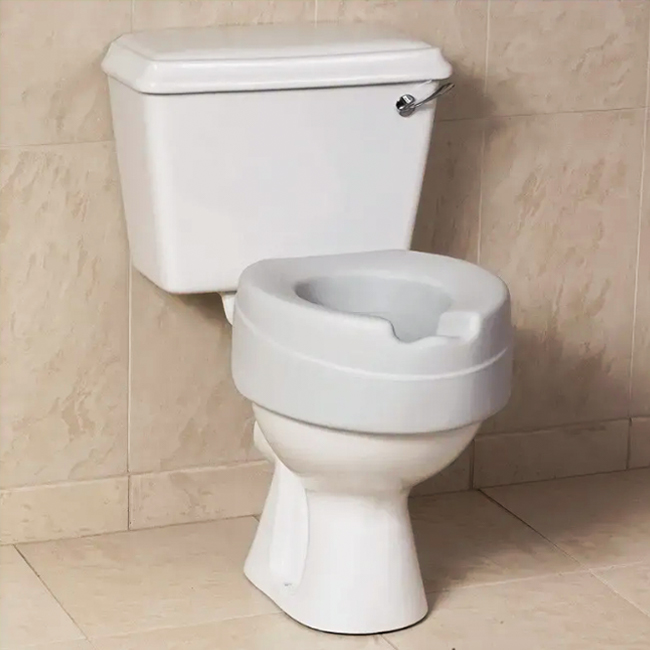 Toaletno wc mekano povišenje bez poklopca 11 cm OMC